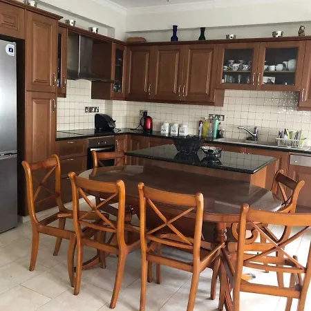 3bedroom House In بيت للعطل *