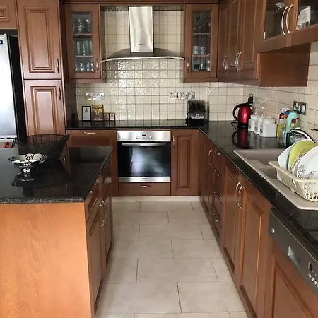 3bedroom House In *