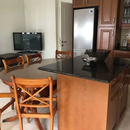3bedroom House In *